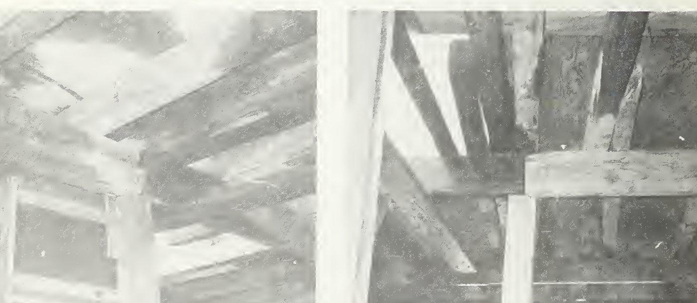 Details of forms on the 24th storey, photographed after the collapse: battered and out of plumb